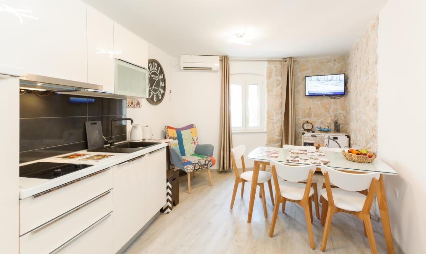 Apartment Vijoleta In City Centre Spalato Esterno foto